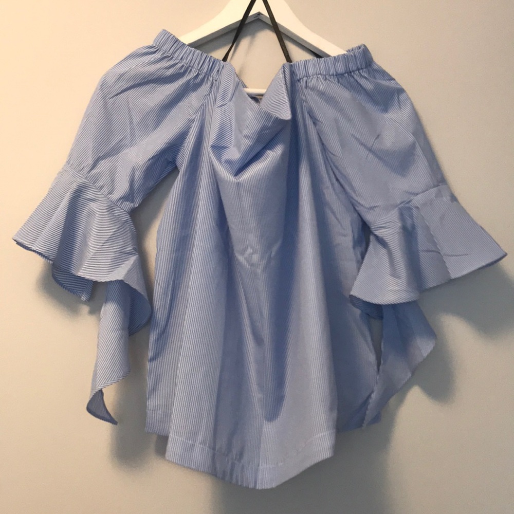 BRAND NEW! Off shoulder blue/white